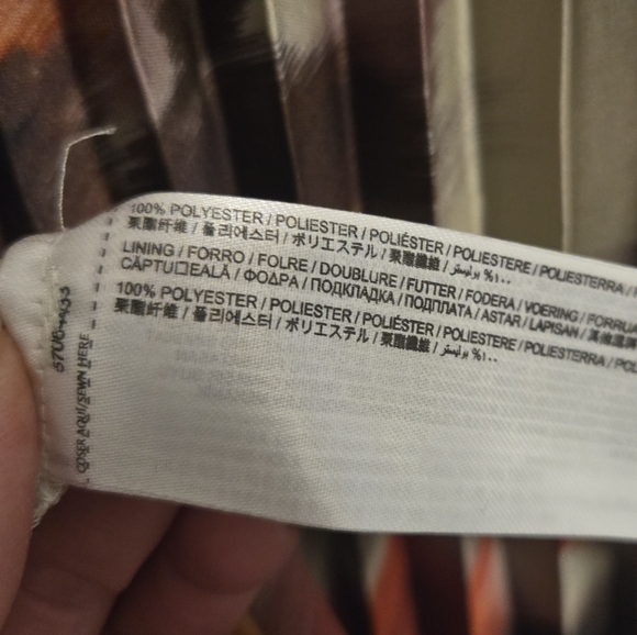 MNG (Bloggers Favorite) Pleated Satin Dress Size Small - Picture 11 of 13